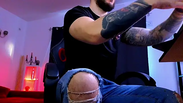 MightyAaron66 online show from 03-25-26, 05:02