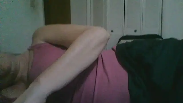 Emilylyn2501 online show from 04-15-26, 03:24