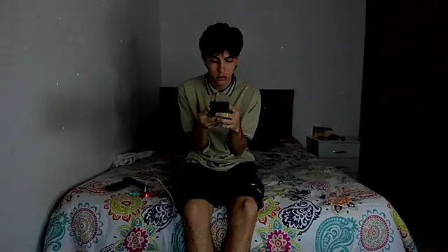 HeellBoy  online show from 02-23-26, 06:00