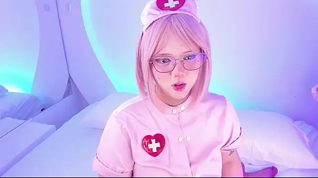 NanaOsaky online show from 01-19-26, 12:20