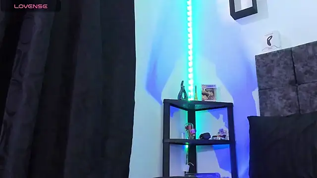 nolan twink1 online show from 04-15-26, 07:58