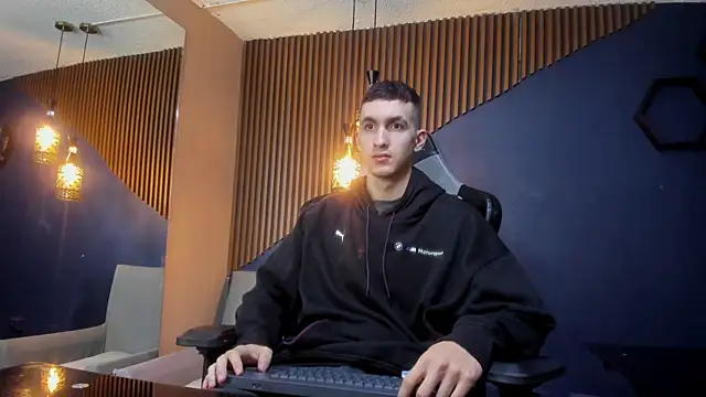 JacksonOlsenn online show from 03-07-25, 12:01