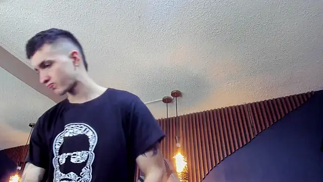 JacksonOlsenn online show from 03-08-25, 06:37