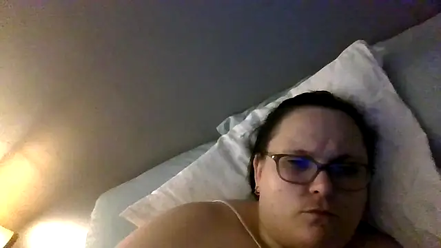 badbish777 online show from 09-20-25, 08:26