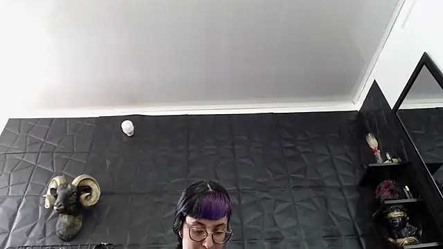 Snapshot of Agata_Darkness chatting on 06-30-26, 04:52 Agata Darkness online show from 06-30-26, 04:52