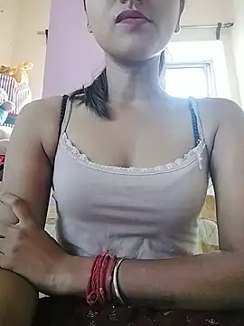 MISSQUEEN48 online show from 07-18-26, 06:17