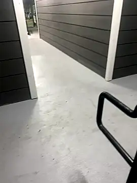 Snapshot of zeekBbc chatting on 11-15-25, 08:33 zeekBbc online show from 11-15-25, 08:33