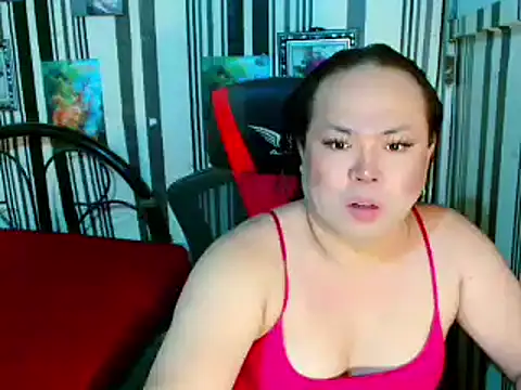 Snapshot of Reginex chatting on 06-04-26, 09:54 Reginex online show from 06-04-26, 09:54