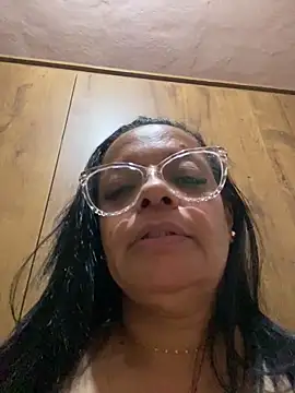 Snapshot of lomagata chatting on 06-23-26, 01:36 lomagata online show from 06-23-26, 01:36
