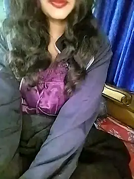 Miss-Siyaa online show from 12-13-24, 06:49