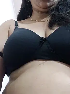 Urmila bhabhii online show from 04-01-26, 03:07