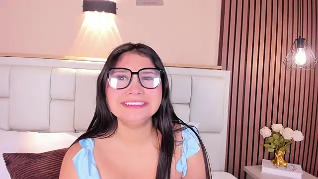 Snapshot of AvyMilton chatting on 03-31-26, 11:43 AvyMilton online show from 03-31-26, 11:43