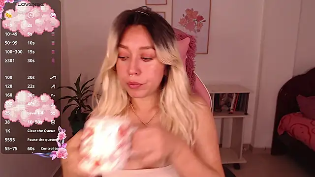 Dahlia  espresso online show from 09-22-25, 06:54