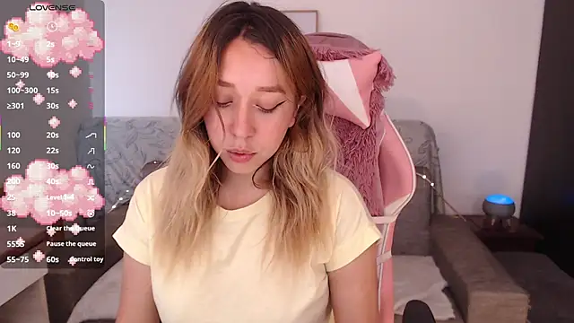 Dahlia  espresso online show from 03-27-26, 07:57