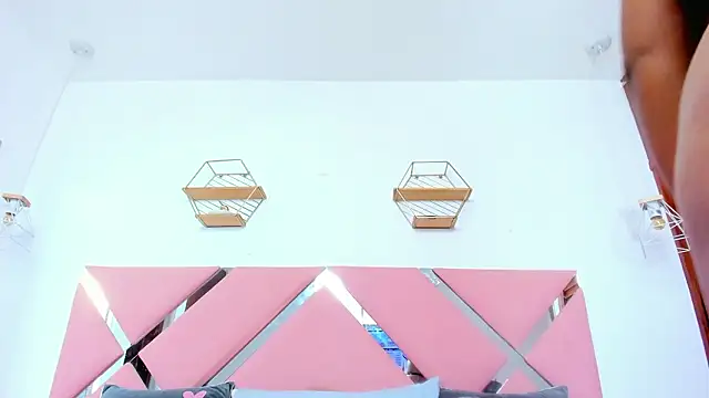 nahomygrey  online show from 02-08-26, 07:50