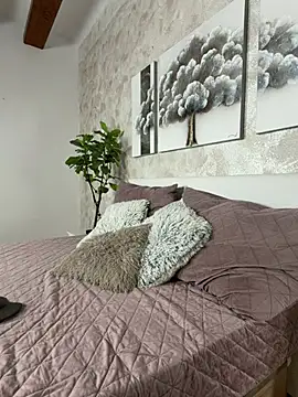MilaTeenX online show from 06-04-26, 06:30