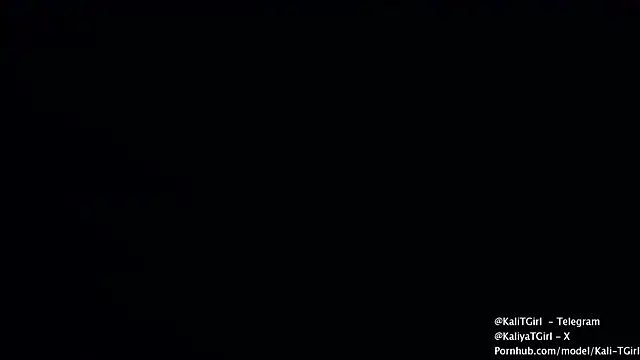 Snapshot of KaliTs chatting on 11-23-25, 12:49 KaliTs online show from 11-23-25, 12:49