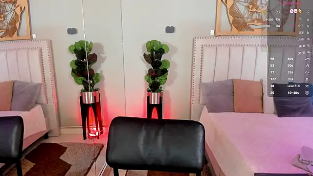 Snapshot of LenaRuiz_ chatting on 07-16-26, 12:11 LenaRuiz online show from 07-16-26, 12:11