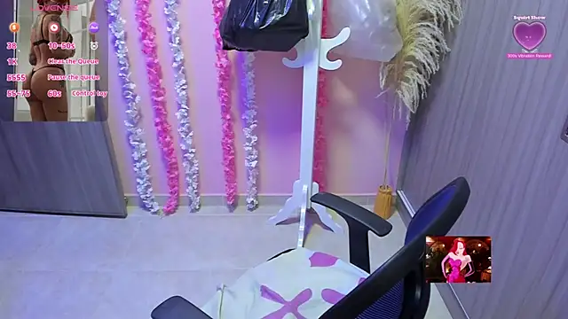KAROL MILF online show from 07-25-26, 09:23