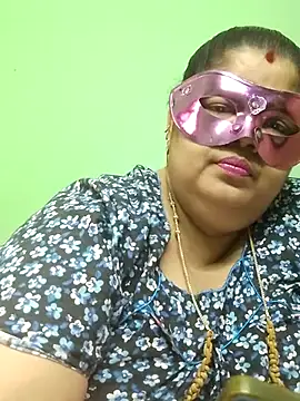 tamilthanushri online show from 06-09-26, 07:42