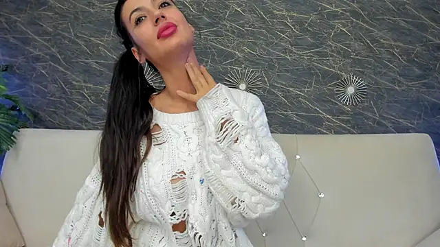 moona ray online show from 11-24-25, 08:30