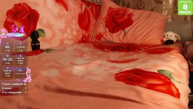  M i a    online show from 05-23-26, 02:21