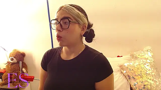 EsmeraldaSantoss online show from 02-19-25, 12:33