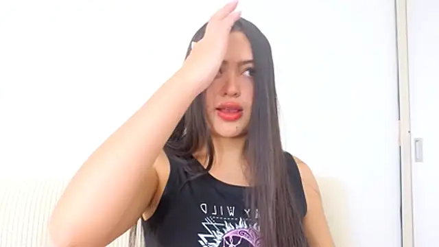 Sweet-Sophiee online show from 11-30-25, 06:56