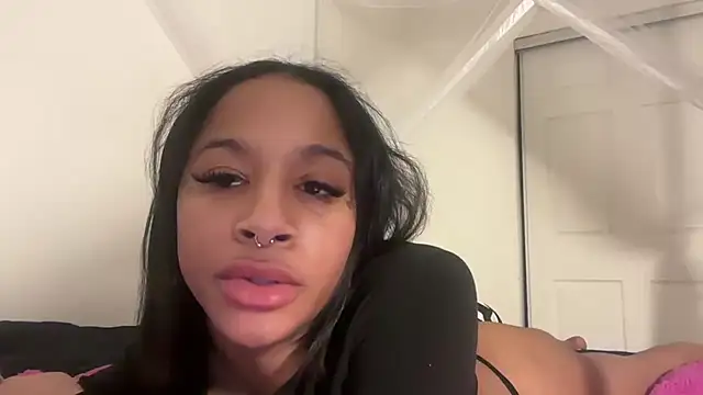 Snapshot of shandiloveslemonss chatting on 01-17-26, 08:08 shandiloveslemonss online show from 01-17-26, 08:08