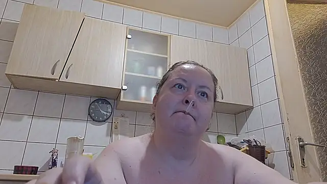 Snapshot of melissaBlessing chatting on 06-21-26, 01:19 melissaBlessing online show from 06-21-26, 01:19