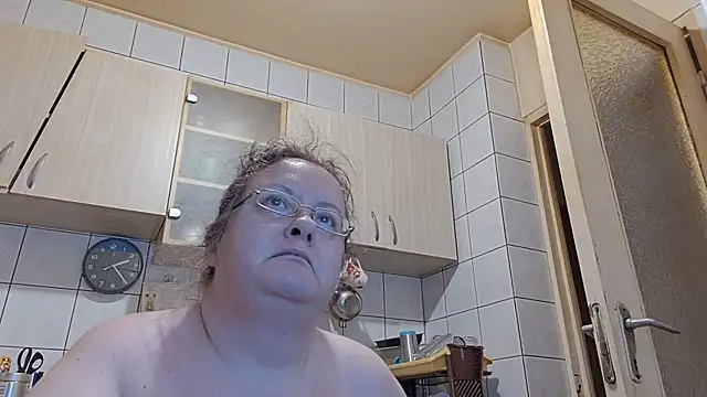 Snapshot of melissaBlessing chatting on 07-10-26, 11:29 melissaBlessing online show from 07-10-26, 11:29