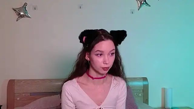 katycrown online show from 01-26-25, 07:32