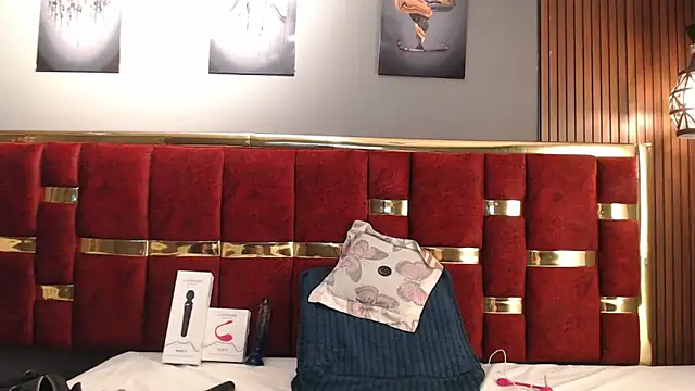 lilimini032 online show from 05-19-26, 07:42