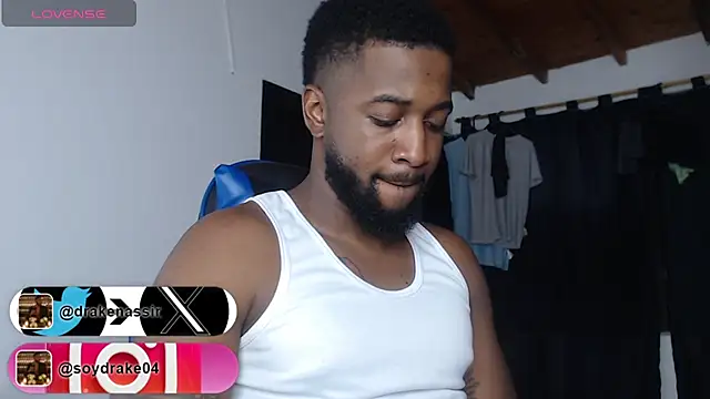 Snapshot of Drake_Nassir4 chatting on 06-17-26, 04:37 Drake Nassir4 online show from 06-17-26, 04:37