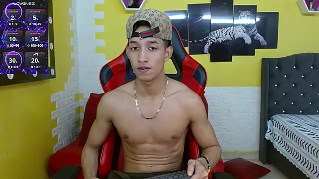 jose sexycumm online show from 10-31-25, 08:43