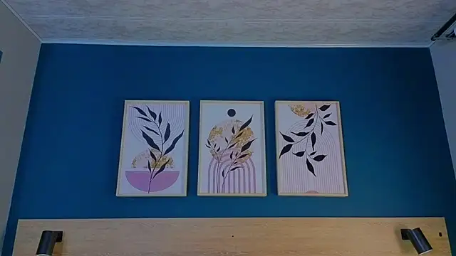 GabyPetit online show from 10-02-25, 08:05