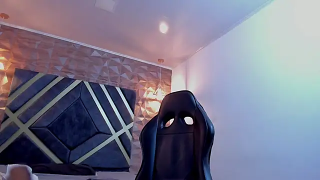 Ian Castillo  online show from 02-04-26, 11:27