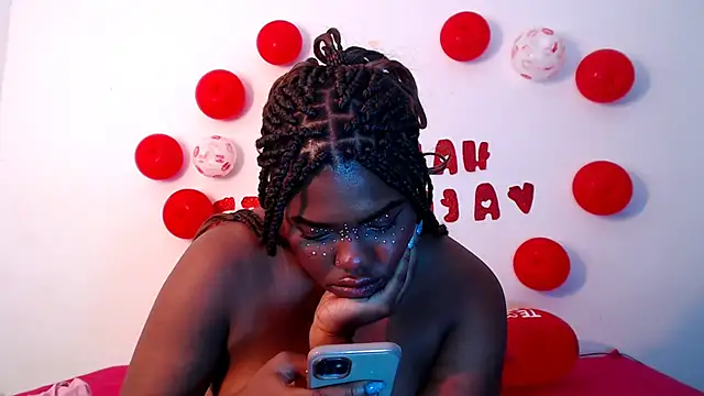 Snapshot of Stacyhunterxxx chatting on 02-15-26, 07:51 Stacyhunterxxx online show from 02-15-26, 07:51