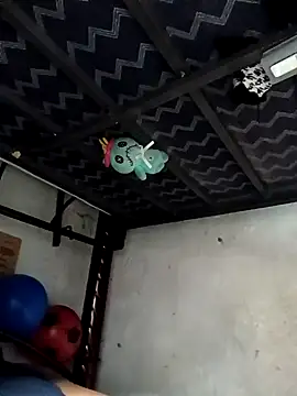 Snapshot of rayhot69 chatting on 01-10-25, 05:34 rayhot69 online show from 01-10-25, 05:34