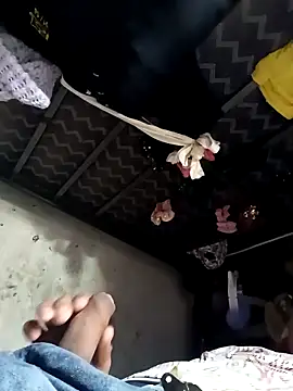 Snapshot of rayhot69 chatting on 02-06-25, 05:30 rayhot69 online show from 02-06-25, 05:30