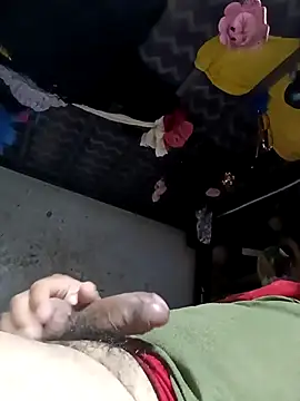 Snapshot of rayhot69 chatting on 02-16-25, 11:37 rayhot69 online show from 02-16-25, 11:37