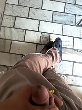 Snapshot of yaradayar chatting on 04-09-26, 03:17 yaradayar online show from 04-09-26, 03:17