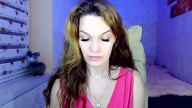 impossibleluna online show from 10-11-25, 05:33