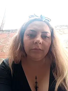 madelaine- online show from 04-02-26, 06:16