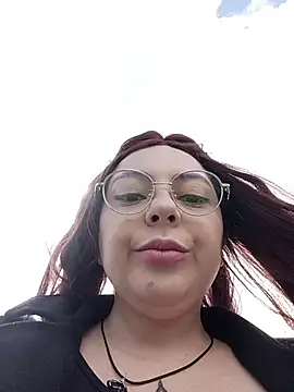 madelaine- online show from 05-22-26, 06:46