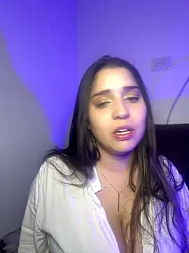 Snapshot of valentina_jonnes1 chatting on 12-17-25, 07:36 valentina jonnes1 online show from 12-17-25, 07:36