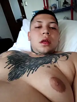 HotBoyJB2000 online show from 11-12-25, 09:36