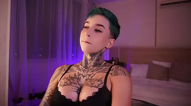 Snapshot of AliceShazaham_ chatting on 12-03-24, 05:42 AliceShazaham online show from 12-03-24, 05:42