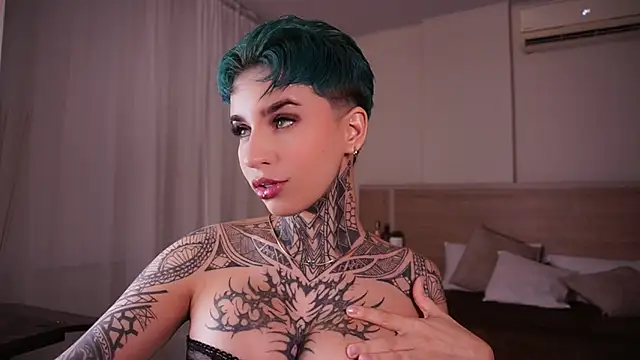 Snapshot of AliceShazaham_ chatting on 02-02-25, 09:08 AliceShazaham online show from 02-02-25, 09:08