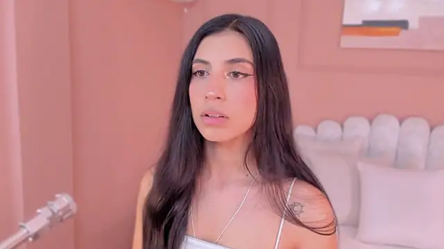 zia cooper online show from 03-11-26, 06:47